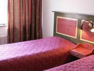 Hotel Bishops Arms, Mora