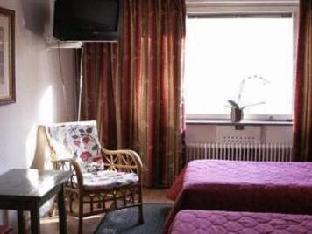 Hotel Bishops Arms, Mora